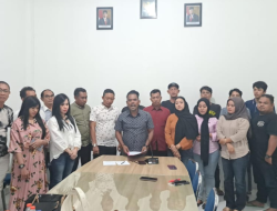 Relawan Pedagang Kota Kendari Deklarasi Dukung Yudhi-Nirna Tampil Pilwali