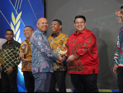 Yudhianto Mahardika Anton Timbang Raih Penghargaan Pemuda Inspiratif Sultra Awards Tahun 2024