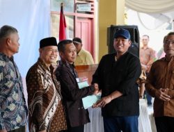 Serahkan 811 Sertipikat Konsolidasi Tanah di Parangtritis, Menteri ATR/Kepala BPN: Manfaatkan, Gunakan Sebaik-baiknya