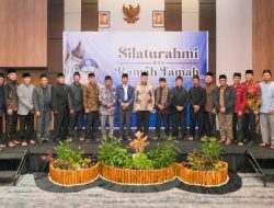 Silaturahmi dengan Niniak Mamak Kurai Limo Jorong, Wamen Ossy Tegaskan Negara Hadir Lindungi Tanah Ulayat dan Buka Peluang Ekonomi Masyarakat Adat