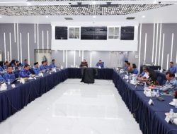 Kebut Penyelesaian Berkas Layanan Pertanahan Akhir Tahun, Menteri Nusron Instruksikan Jajaran Masuk di Akhir Pekan