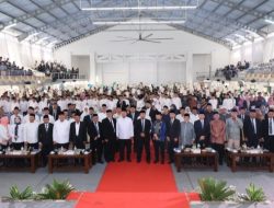 Serahkan Lebih dari 1.000 Sertipikat Tanah Wakaf dalam ICOP 2026, Menteri Nusron Minta Penerima Jadi Pionir Percepatan