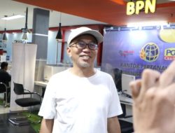 Pelayanan Pertanahan di Area Publik Mudahkan Pensiunan PNS Urus Sertipikat Tanah Sendiri