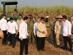 Turut Mendampingi Presiden Prabowo Panen Raya di Malang, Menteri Nusron: Ketahanan Pangan Butuh Kepastian Hukum Tanah